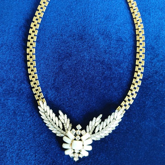 LULU FROST Winged Glory Necklace - Picture 13 of 16